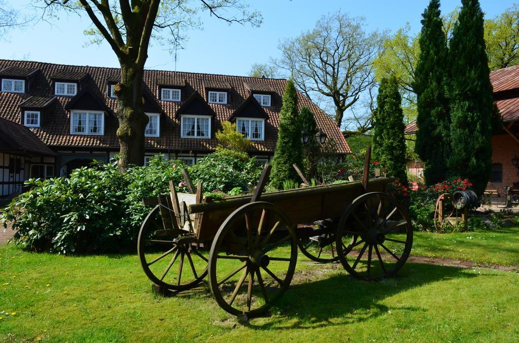 Gutshof im Oertzetal Hotel und Restaurant Hermannsburg Exterior foto