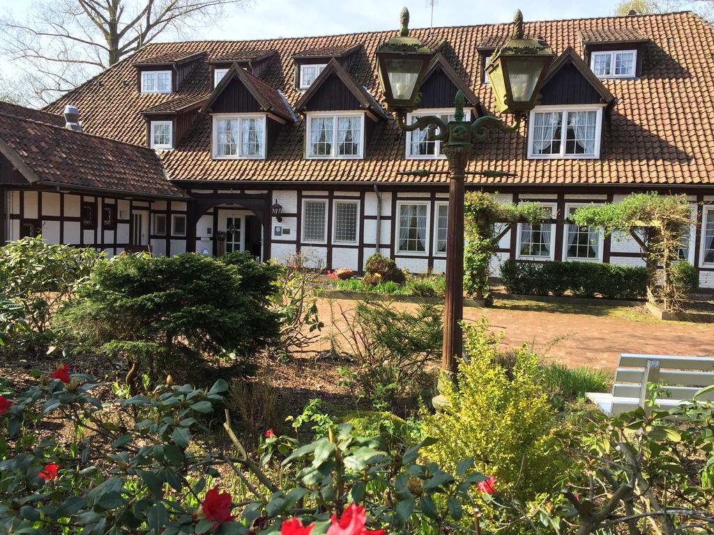 Gutshof im Oertzetal Hotel und Restaurant Hermannsburg Exterior foto