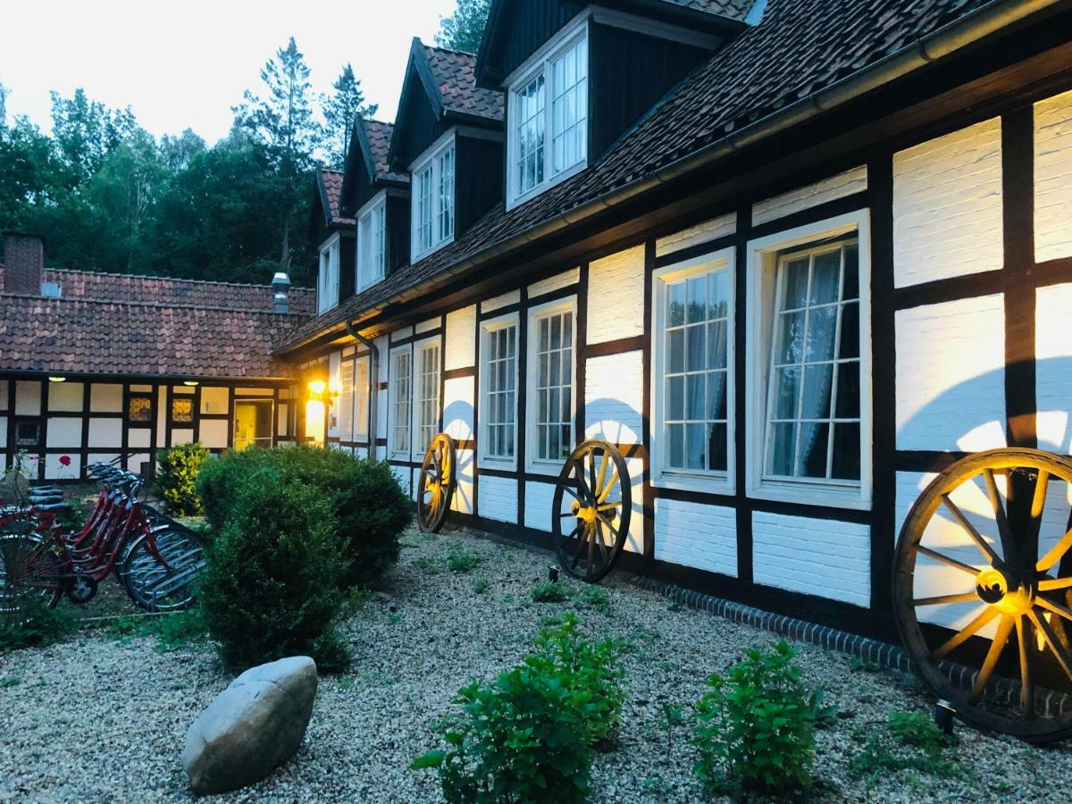 Gutshof im Oertzetal Hotel und Restaurant Hermannsburg Exterior foto